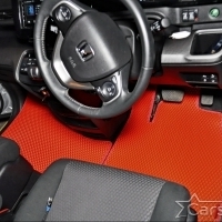 Автомобильные коврики EVA на Honda Stepwgn V пр.руль (2015-2022)
